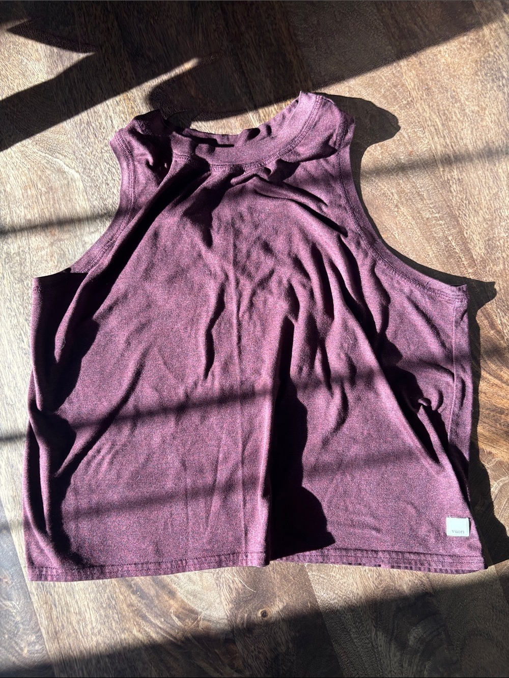 Vuori Energy Top in Ruby Heather